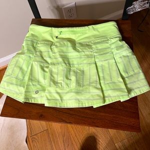 Beautiful yellow Lululemon tennis skirt. Like new condition. Size 6